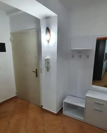 Main Apartamento Tirana